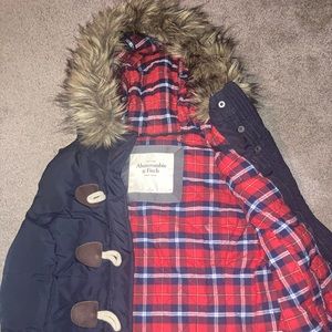 Abercrombie & Fitch Hooded Sleeve-Less Vest